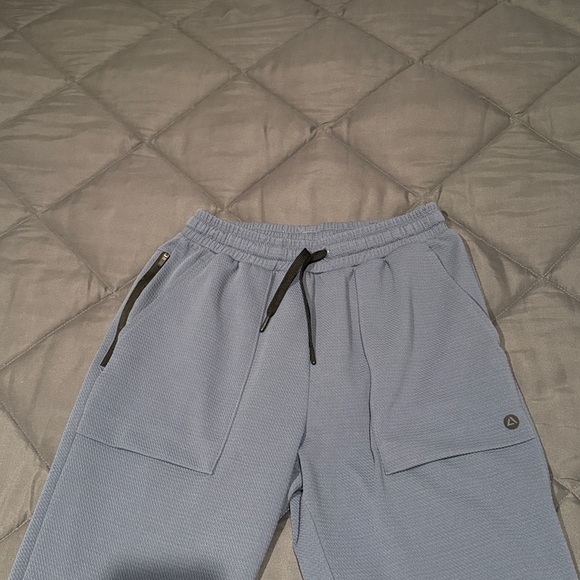 Men's Tec One Explorer joggers - Picture 2 of 4